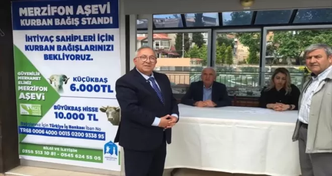 Merzifon’da kurban bağış standı açıldı
