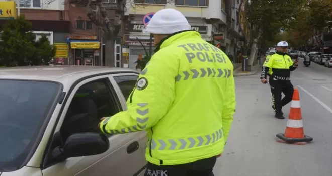 Merzifon’da trafik ve asayiş uygulaması yapıldı