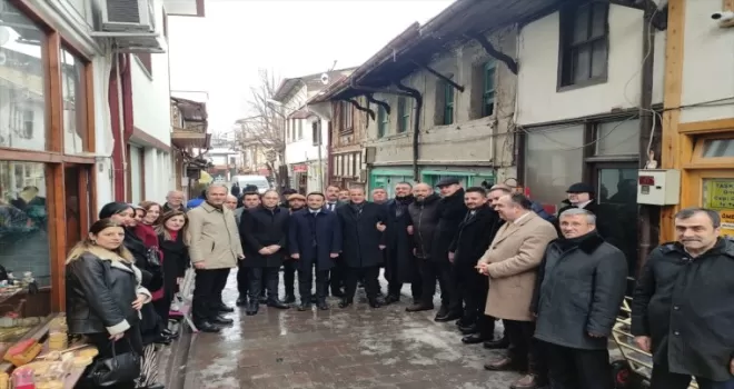 MHP heyeti Mudurnu'da esnaf ziyaretinde bulundu