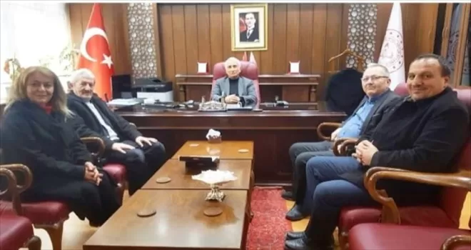 MHP İskilip İlçe Başkanlığından “Bir Mont Bir Bot“ kampanyası