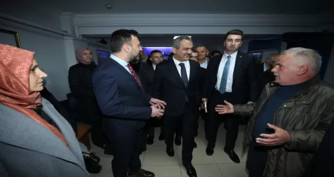 Milli Eğitim Bakanı Mahmut Özer, Ordu’da parti teşkilatıyla buluştu: