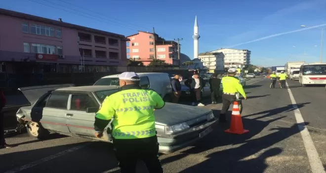 Ordu'da zincirleme trafik kazasında 1 kişi yaralandı