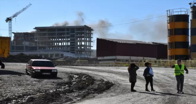 Ordu Şehir Hastanesi inşaatında çıkan yangın söndürüldü