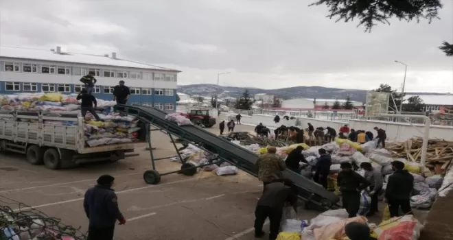 Ortaköy’de depremzedeler için yardım kampanyası sürüyor