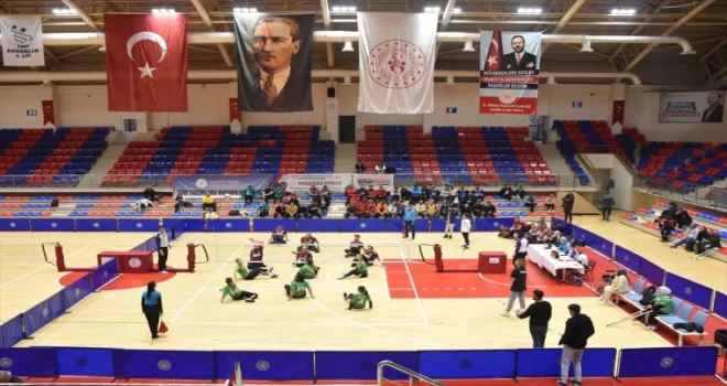 Oturarak Voleybol 1. Ligi ilk etap müsabakaları Karabük'te başladı