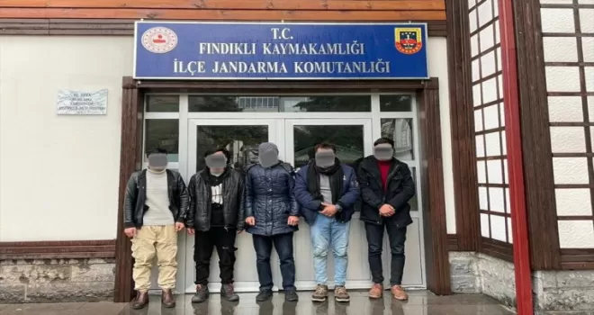 Rize'de 8 düzensiz göçmen yakalandı