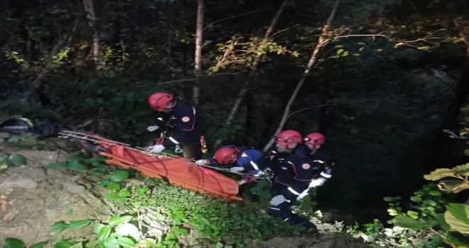 Rize'de kaybolan kişi uçurumda ölü bulundu
