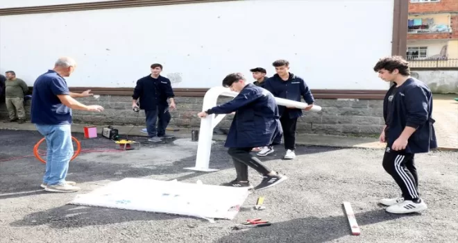 Rize'de okulların tenis masası ve basketbol potası meslek liselilerden