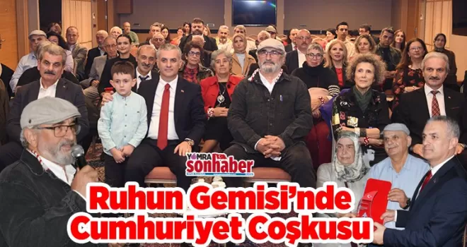 Ruhun Gemisi’nde Cumhuriyet Coşkusu