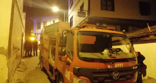 Safranbolu’da tarihi konakta çıkan yangın hasara neden oldu