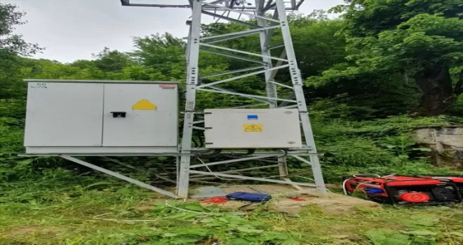 Sağanaktan etkilenen Sinop’ta enerji hatları onarıldı