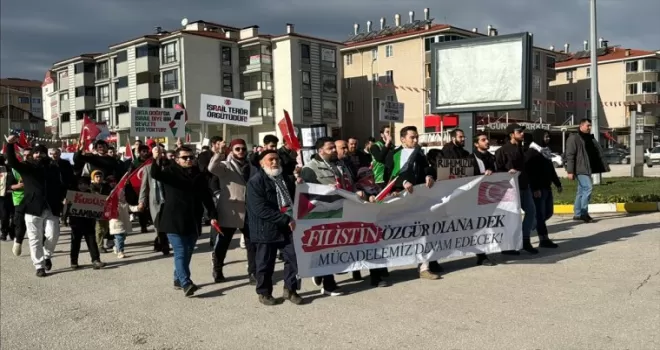 Sakarya ve Karabük’te İsrail’in Gazze’ye yönelik saldırıları protesto edildi