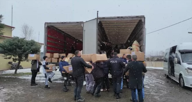 Salıpazarı'ndan deprem bölgesine yardım