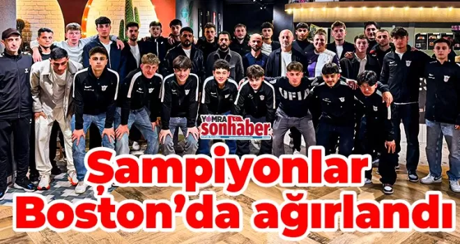 Şampiyonlar Boston’da ağırlandı