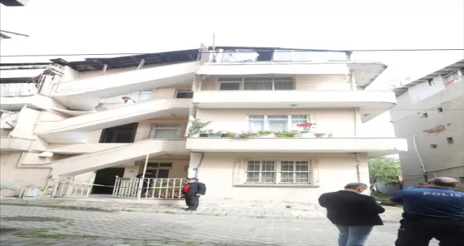 Samsun’da 3. kattaki dairenin penceresinden düşen kişi yaşamını yitirdi