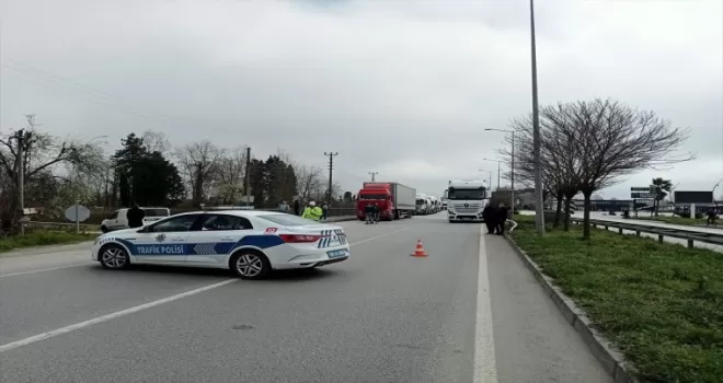 Samsun’da devrilen akaryakıt tankerinin sürücüsü yaralandı