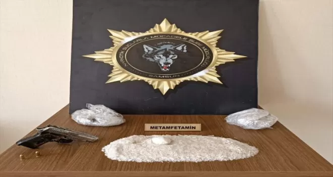 Samsun’da elektrikli süpürgeye gizlenmiş 1 kilogram uyuşturucu ele geçirildi