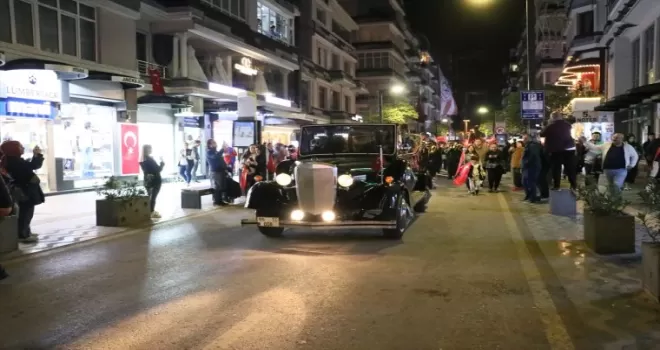 Samsun’da Fener Alayı ve Gençlik Haftası Yürüyüşü yapıldı