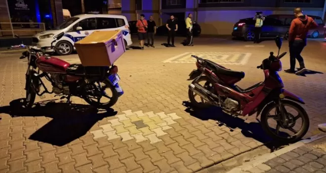 Samsun’da iki motosikletin çarpıştığı kazada 3 yaşındaki çocuk yaralandı