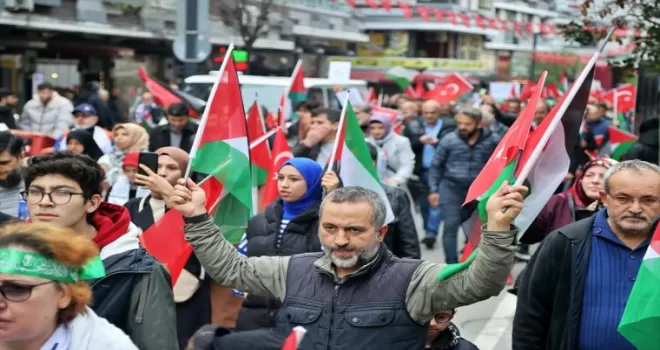 Samsun’da İsrail’in Gazze’ye yönelik saldırıları protesto edildi