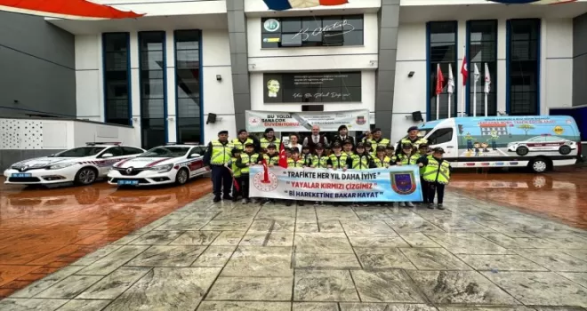 Samsun’da jandarma kırsalda yaşayan öğrencilere trafik eğitimi verdi
