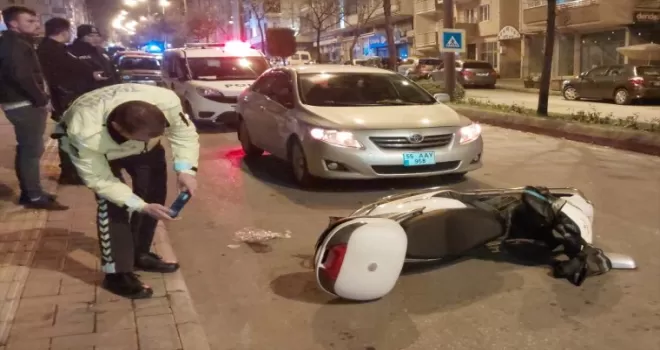 Samsun'da otomobille çarpışan motosikletin sürücüsü yaralandı
