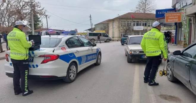 Samsun'da otomobille çarpışan motosikletin sürücüsü yaralandı