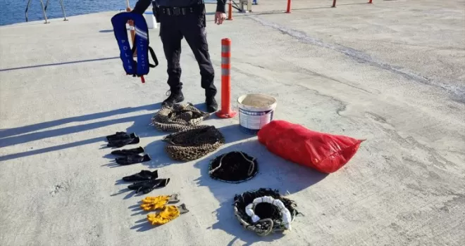 Samsun’da yasak bölgede midye avlayan 5 kişiye para cezası verildi