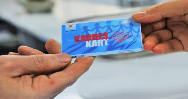 Samsun’daki depremzedelere “Kardeş Kart“ dağıtıldı