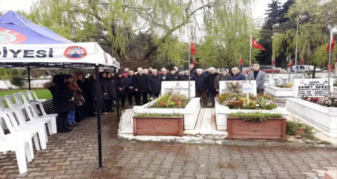 Şehit Astsubay Tolga Pehlivan, kabri başında anıldı