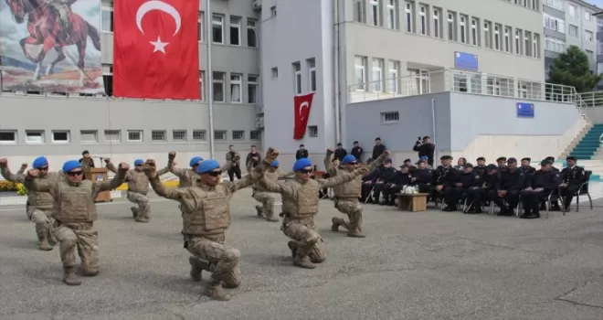 Sinop’ta Cumhuriyet’in 100. yılında “dedeler“ jandarma olma heyecanı yaşadı