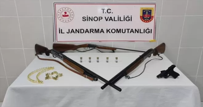 Sinop'ta ruhsatsız tüfek ve tabanca ele geçirildi