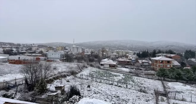 Sinop’un ilçelerinde kar yağışı etkili oldu