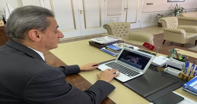 Sinop Valisi Karaömeroğlu, "Yılın Fotoğrafları" oylamasına katıldı