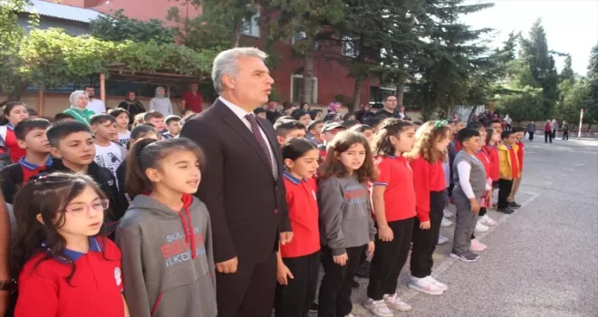 Suluova’da yeni eğitim öğretim yılı başladı
