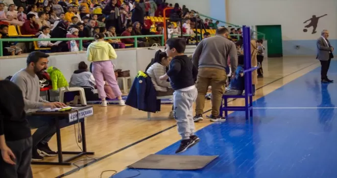 Sungurlu’da öğrencilerin sportif yetenekleri belirleniyor
