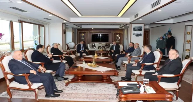 Tarım ve Orman Bakan Yardımcısı Yumaklı, Rize Valisi Çeber'i ziyaret etti