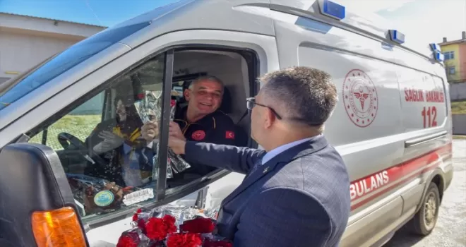 Taşköprü Belediye Başkanı Çatal, sağlık çalışanlarını ziyaret etti