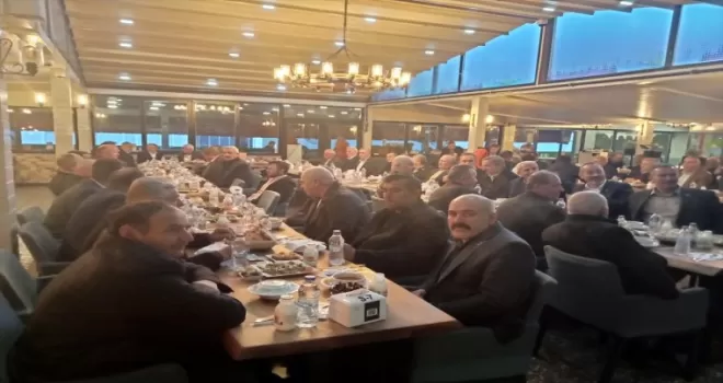 Terme Belediye Başkanı Kılıç, muhtarlarla iftarda buluştu