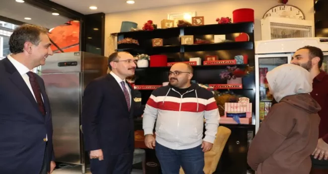 Ticaret Bakanı Mehmet Muş, Trabzon'da bazı ilçelerde ziyaretlerde bulundu