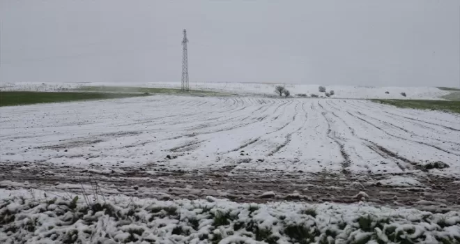 Tokat’ın yüksek kesimlerinde kar yağışı etkili oldu