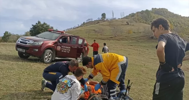 Tokat’ta bisikletle yamaçtan yuvarlanan kişi yaralandı