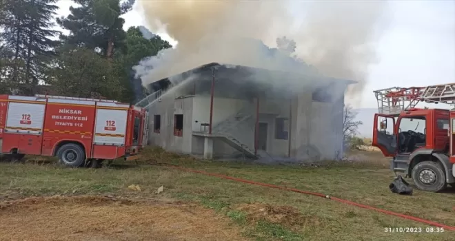 Tokat’ta evde çıkan yangın hasara neden oldu
