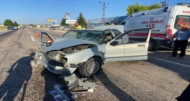 Tokat’ta iki otomobilin çarpıştığı kazada 1 kişi öldü, 3 kişi yaralandı