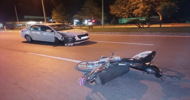 Tokat’ta otomobilin çarptığı motosikletin sürücüsü ağır yaralandı