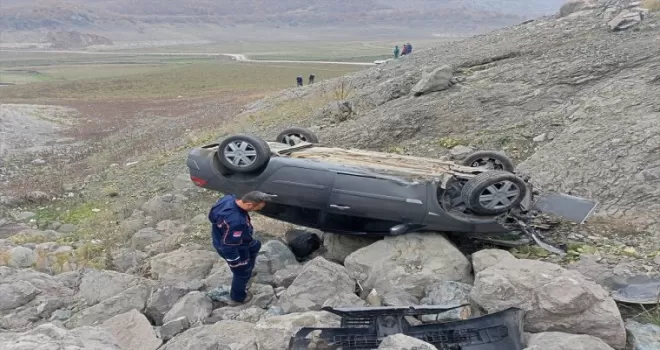 Tokat'ta uçuruma devrilen otomobilin sürücüsü öldü