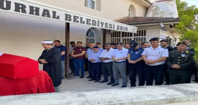 Tokat’ta vefat eden Kıbrıs gazisi son yolculuğuna uğurlandı