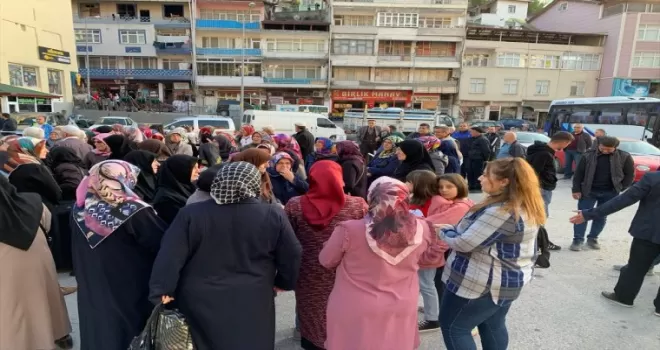 Tokat'tan 24 kişilik umre kafilesi kutsal topraklara uğurlandı
