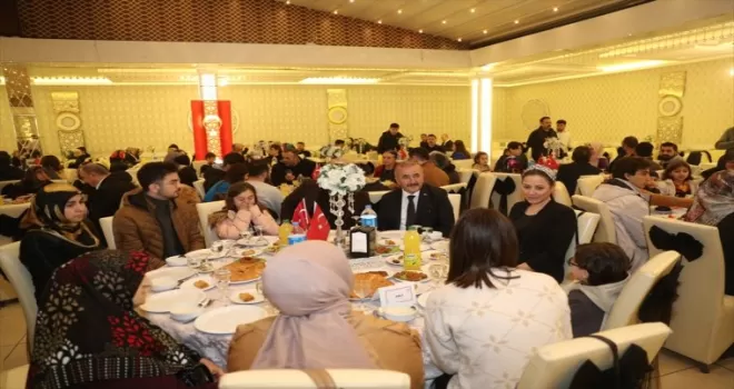 Tokat Valisi Hatipoğlu, şehit yakınları ve gazilerle iftarda buluştu