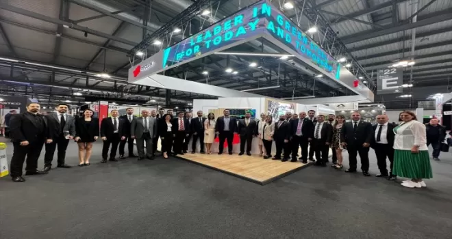 Tosyalı Holding Milano’da yenilikçi yeşil çelik ürünlerini sergiledi